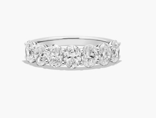Rings- Anniversary Bands - D - VVS2