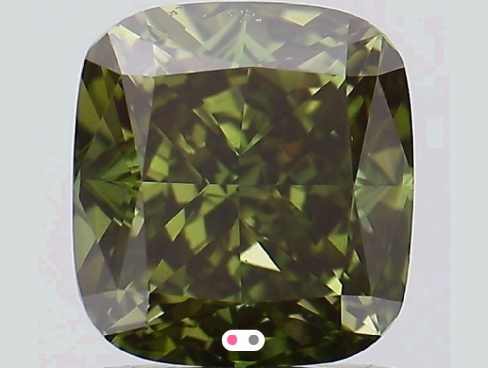 Cushion Cut - Green - VS2