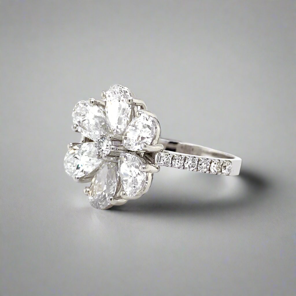 14K White Gold Pear-Shaped Lab Diamond Ring - Fabeau & Co.