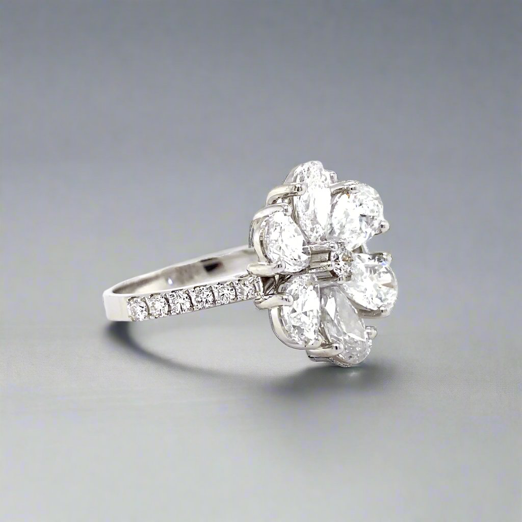 14K White Gold Pear-Shaped Lab Diamond Ring - Fabeau & Co.