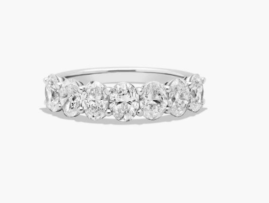 Rings- Anniversary Bands - D - VVS2