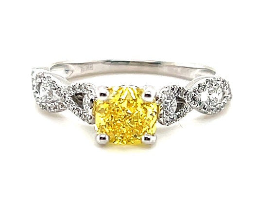 Complete Engagement Rings - Yellow - VVS1
