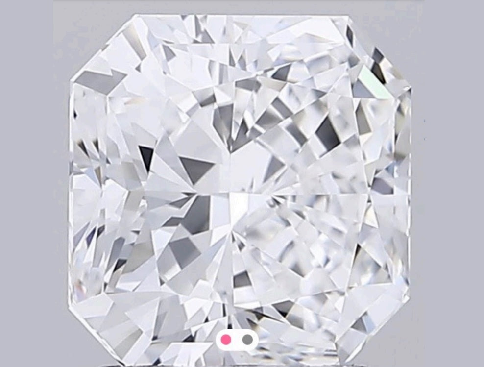 Square Radiant - E - VS1