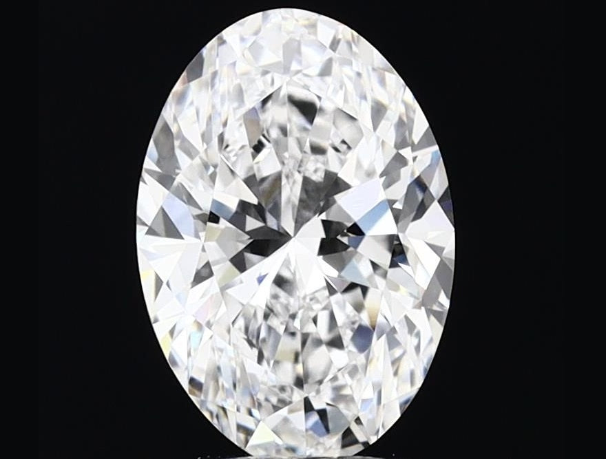 Oval - D - VVS2