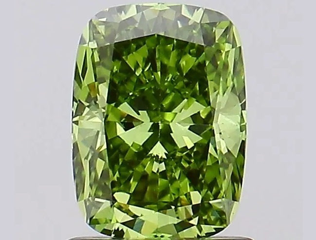 Cushion Cut - Green - VS1